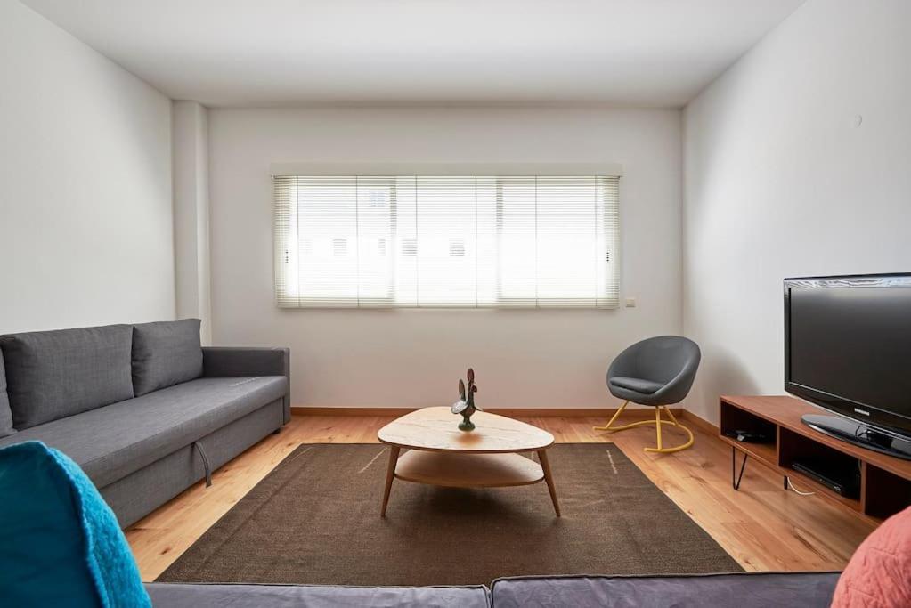 Modern Apartment In Parque Das Nacoes Lisboa Exteriör bild
